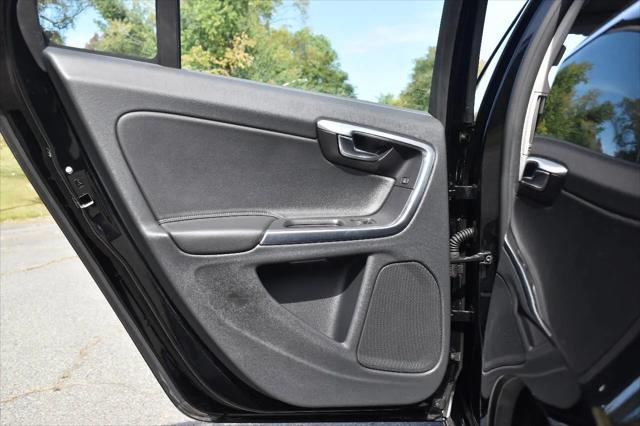 2015 Volvo S60 T5 Premier Plus