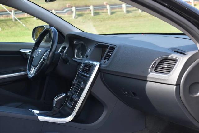 2015 Volvo S60 T5 Premier Plus