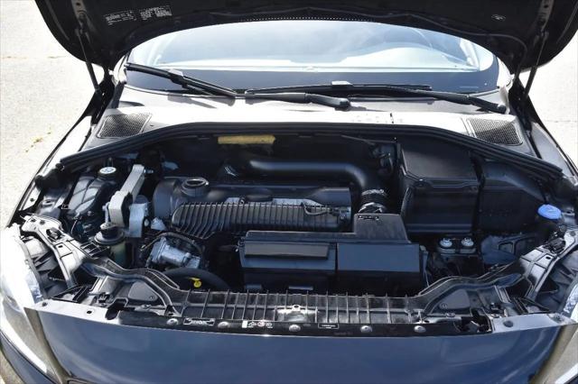 2015 Volvo S60 T5 Premier Plus