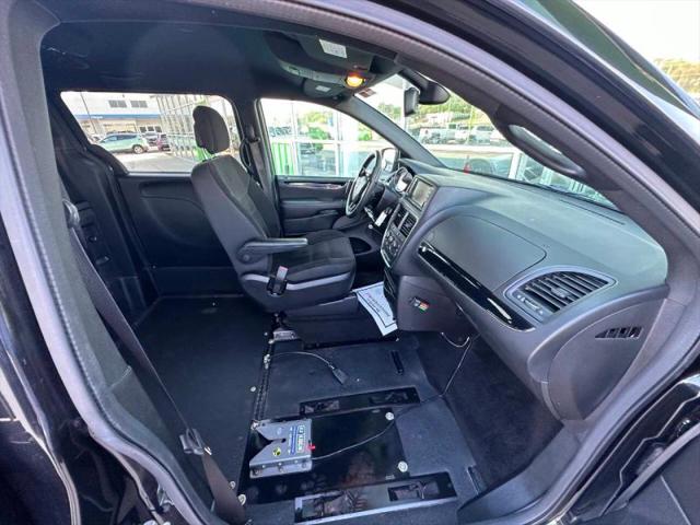 2019 Dodge Grand Caravan SE Plus