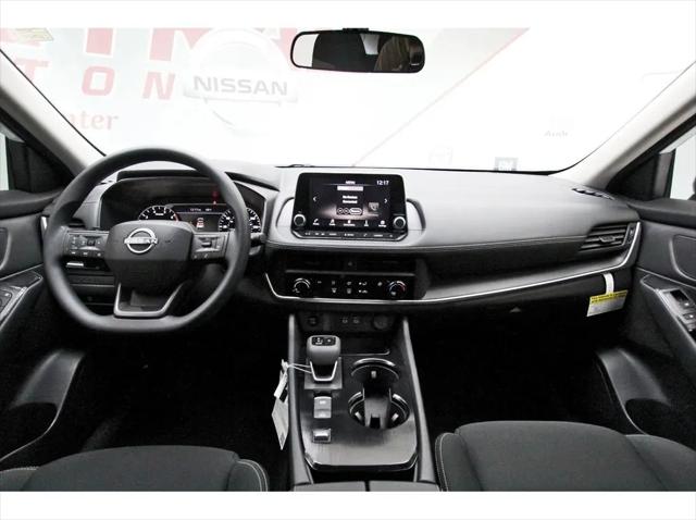 2025 Nissan Rogue S FWD