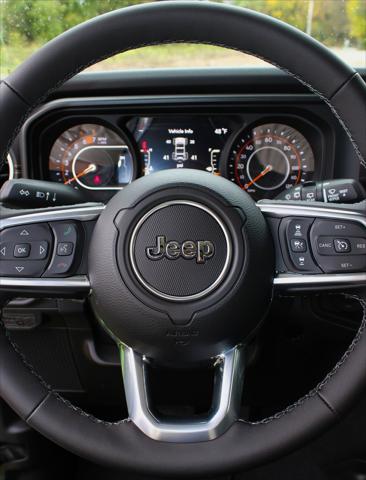 2026 Jeep Wrangler 4-Door Sahara 4x4