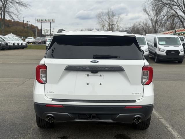 2022 Ford Explorer XLT 2022 Ford Explorer XLT
