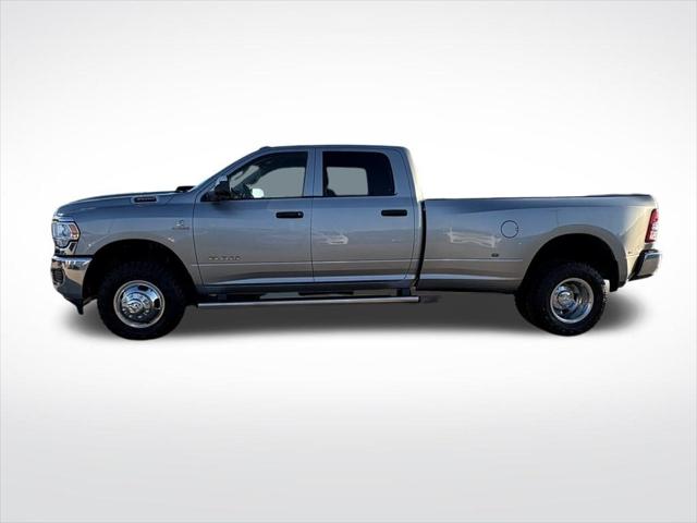 2019 RAM 3500 Tradesman Crew Cab 4x4 8 Box 2019 RAM 3500 Tradesman Crew Cab 4x4 8 Box