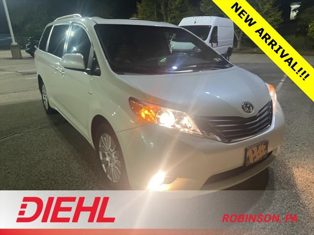 2017 Toyota Sienna XLE 7 Passenger 2017 Toyota Sienna XLE 7 Passenger
