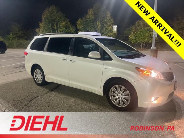 2017 Toyota Sienna XLE 7 Passenger 2017 Toyota Sienna XLE 7 Passenger