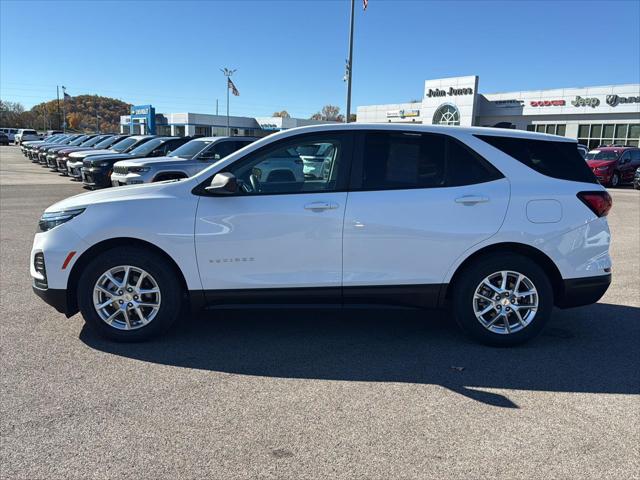 2022 Chevrolet Equinox FWD LS 2022 Chevrolet Equinox FWD LS