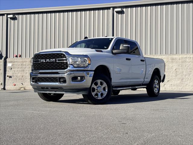 2024 RAM 2500 Big Horn Crew Cab 4x4 64 Box