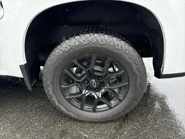 2024 Chevrolet Silverado 1500 4WD Crew Cab Short Bed Custom 2024 Chevrolet Silverado 1500 4WD Crew Cab Short Bed Custom