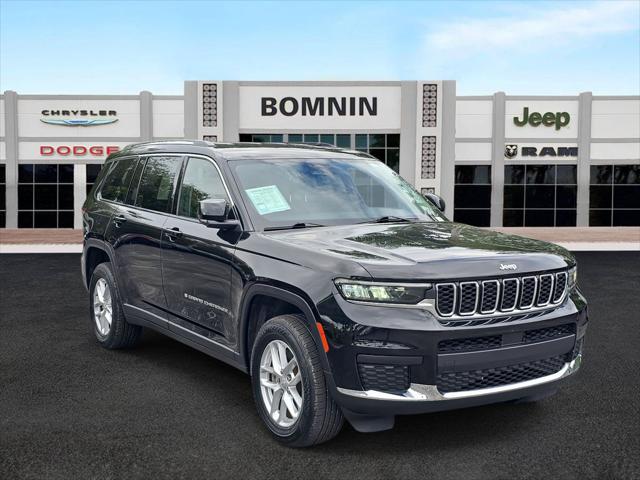 2022 Jeep Grand Cherokee L Laredo 4x2