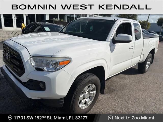 2017 Toyota Tacoma SR 2017 Toyota Tacoma SR
