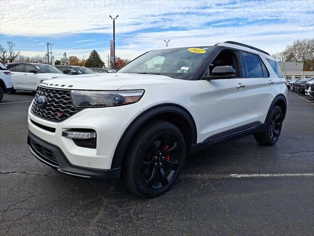 2022 Ford Explorer ST 2022 Ford Explorer ST