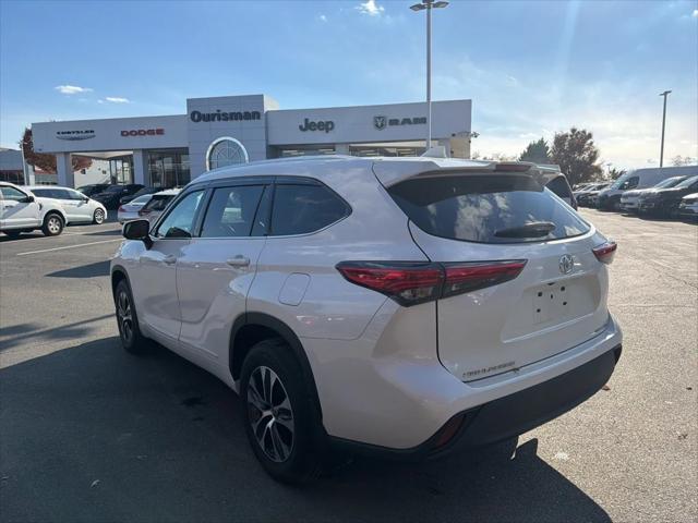 2021 Toyota Highlander XLE 2021 Toyota Highlander XLE