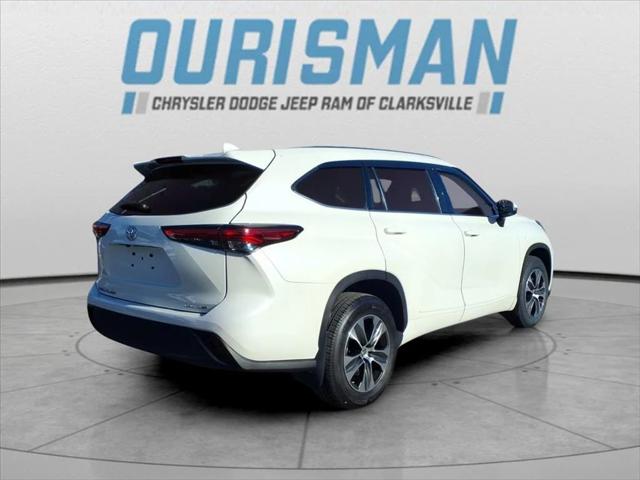 2021 Toyota Highlander XLE 2021 Toyota Highlander XLE