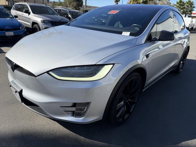 2017 Tesla Model X 90D 2017 Tesla Model X 90D