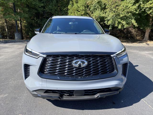 2025 INFINITI QX60 LUXE 2025 INFINITI QX60 LUXE