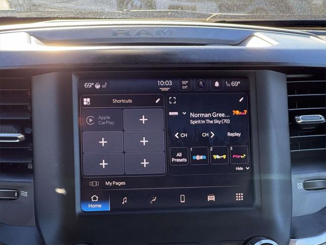 2022 RAM 1500 Big Horn Quad Cab 4x4 64 Box 2022 RAM 1500 Big Horn Quad Cab 4x4 64 Box