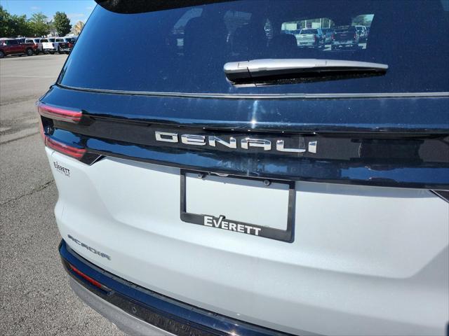 2026 GMC Acadia Denali FWD