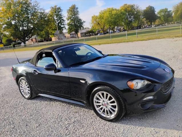 2017 Fiat 124 Spider Classica for sale in Berwyn, IL