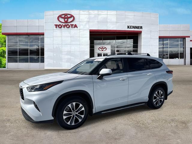 2024 Toyota Highlander Hybrid XLE 2024 Toyota Highlander Hybrid XLE
