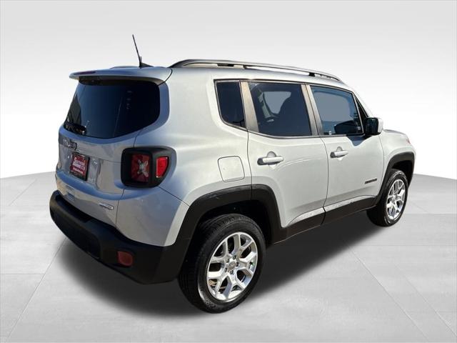 2018 Jeep Renegade Latitude 4x4 2018 Jeep Renegade Latitude 4x4