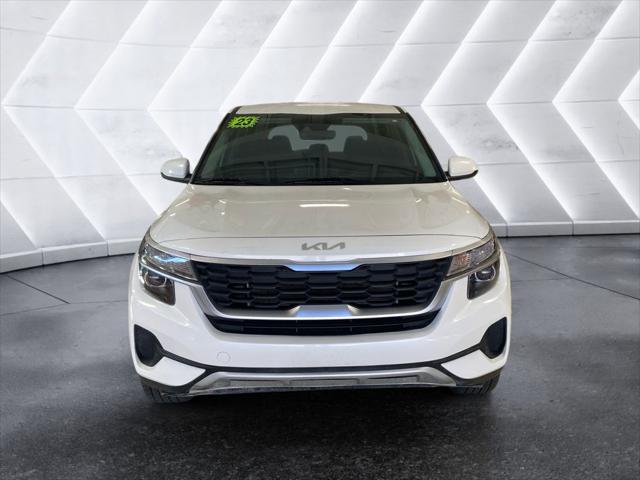 2023 Kia Seltos LX 2023 Kia Seltos LX
