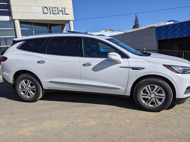 2018 Buick Enclave Essence 2018 Buick Enclave Essence