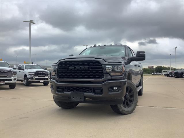 2023 RAM 2500 Big Horn Crew Cab 4x4 64 Box
