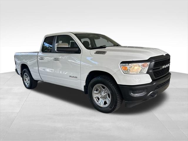 2020 RAM 1500 Tradesman Quad Cab 4x2 64 Box 2020 RAM 1500 Tradesman Quad Cab 4x2 64 Box
