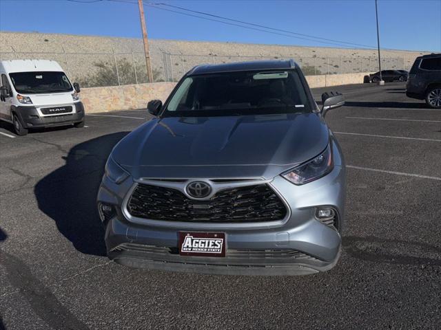 2022 Toyota Highlander XLE 2022 Toyota Highlander XLE