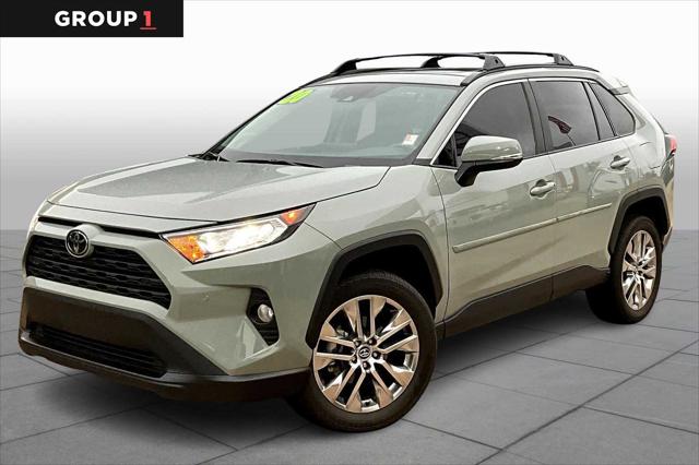2020 Toyota RAV4 XLE Premium 2020 Toyota RAV4 XLE Premium