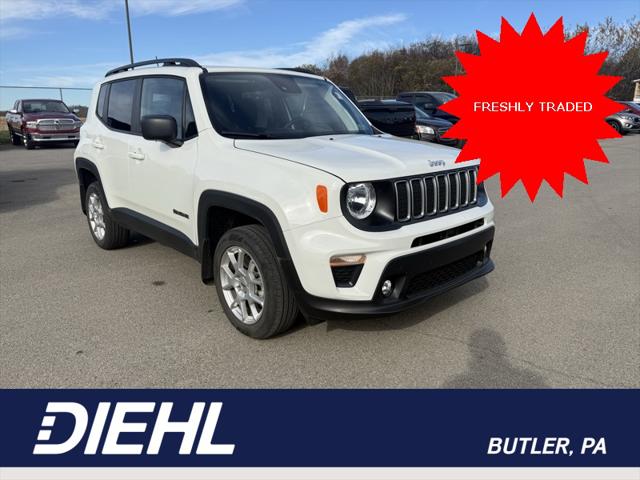 2022 Jeep Renegade Latitude 4x4 2022 Jeep Renegade Latitude 4x4