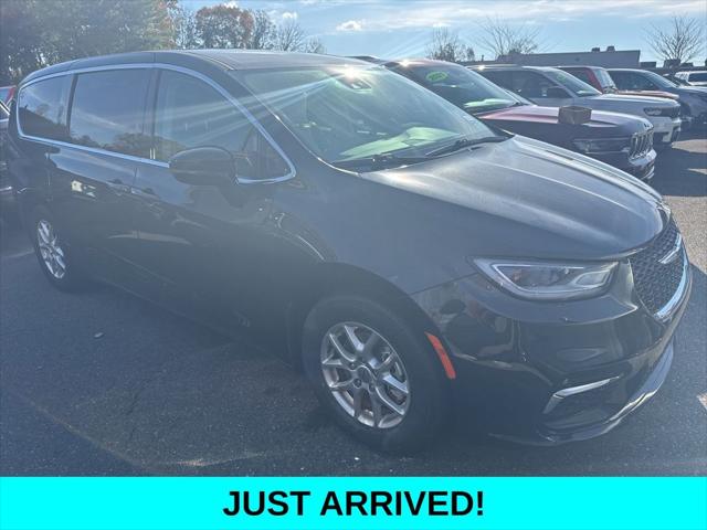 2024 Chrysler Pacifica Touring L 2024 Chrysler Pacifica Touring L