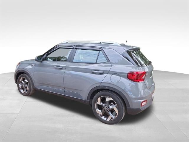 2023 Hyundai Venue SEL 2023 Hyundai Venue SEL