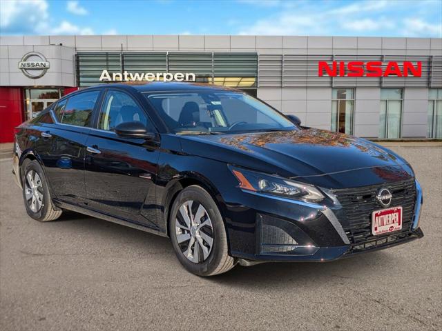 2025 Nissan Altima S FWD 2025 Nissan Altima S FWD