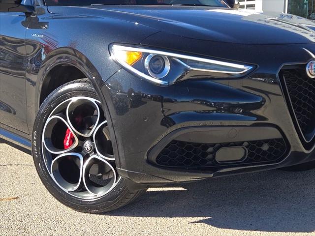 2022 Alfa Romeo Stelvio Veloce Ti AWD 2022 Alfa Romeo Stelvio Veloce Ti AWD