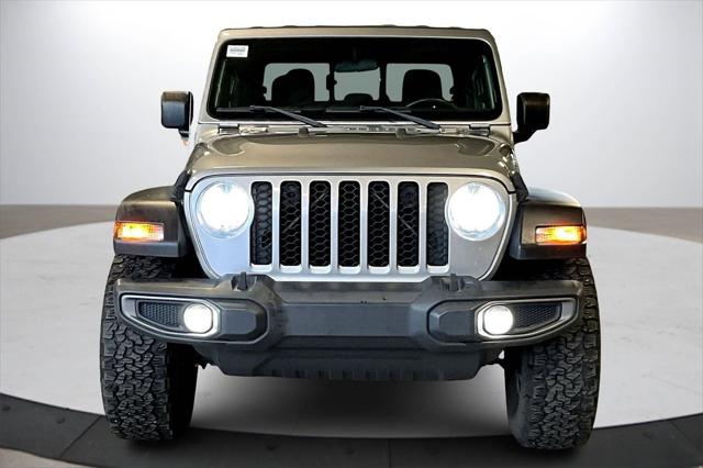 2020 Jeep Gladiator Sport S 4X4 2020 Jeep Gladiator Sport S 4X4