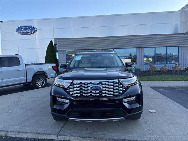 2023 Ford Explorer Platinum 2023 Ford Explorer Platinum