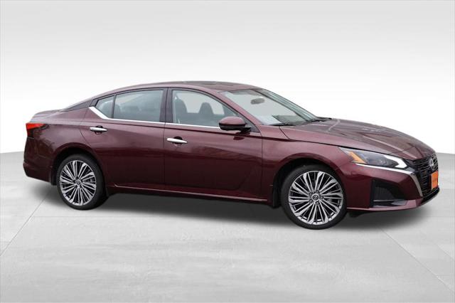 2024 Nissan Altima SL Intelligent AWD 2024 Nissan Altima SL Intelligent AWD