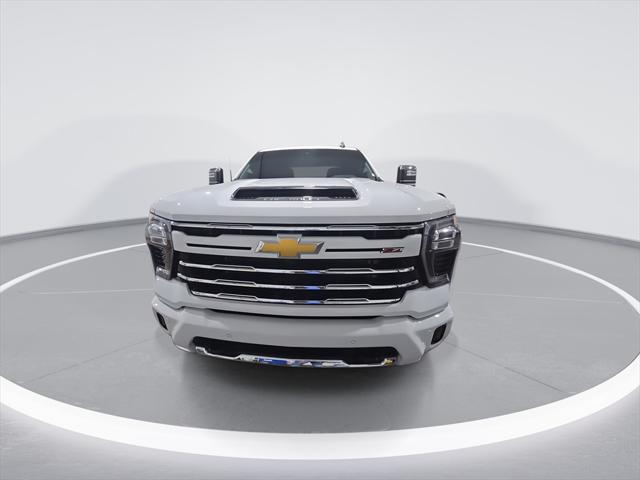 2025 Chevrolet Silverado 2500HD 4WD Crew Cab Standard Bed LT