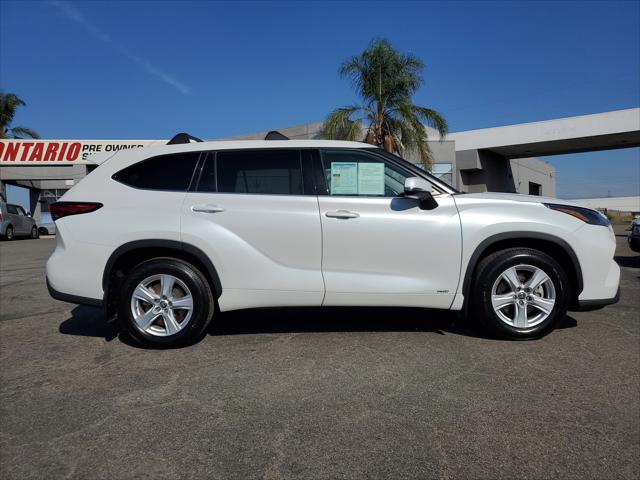 2022 Toyota Highlander Hybrid LE 2022 Toyota Highlander Hybrid LE