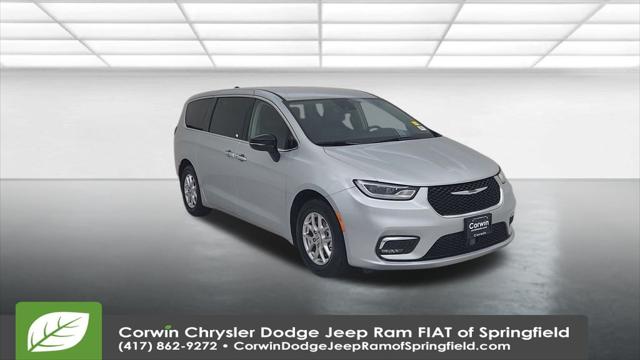 2024 Chrysler Pacifica Touring L 2024 Chrysler Pacifica Touring L