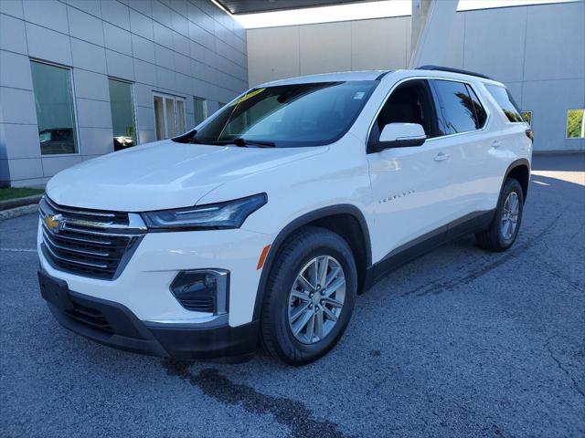 2022 Chevrolet Traverse AWD LT Cloth