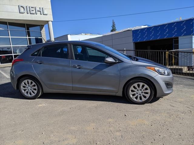 2017 Hyundai Elantra GT Base 2017 Hyundai Elantra GT Base