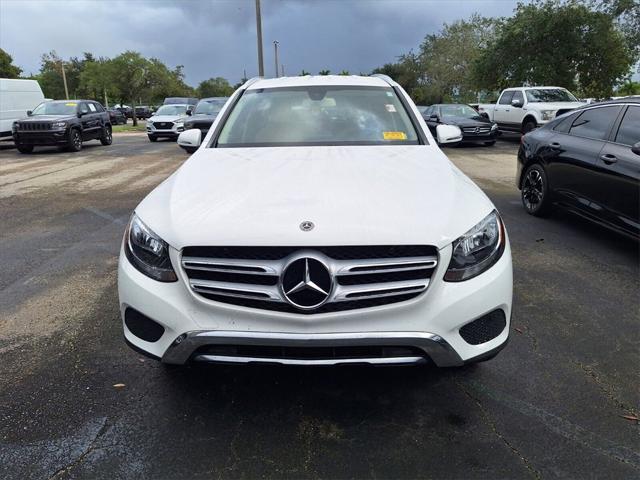 2019 Mercedes-Benz GLC 300 GLC 300 2019 Mercedes-Benz GLC 300 GLC 300