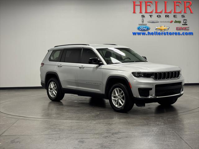 2022 Jeep Grand Cherokee L Laredo 4x4 2022 Jeep Grand Cherokee L Laredo 4x4