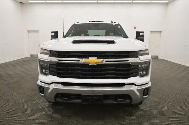 2024 Chevrolet Silverado 3500HD LT