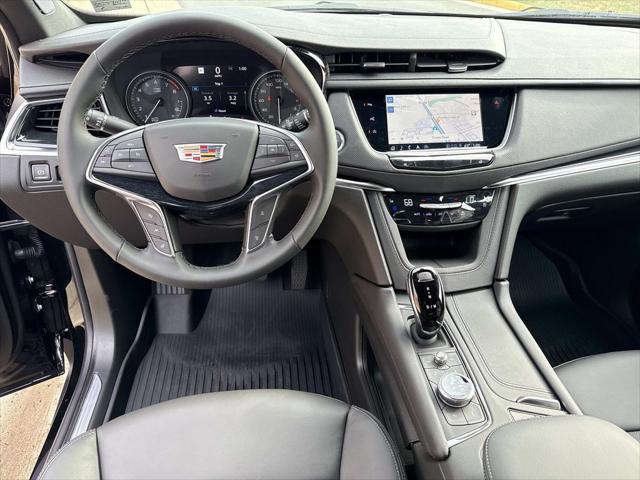 2026 Cadillac XT5 Premium Luxury FWD