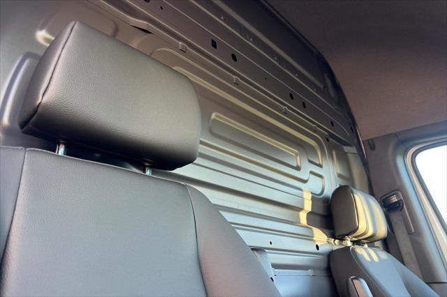 2026 Mercedes-Benz Sprinter Cargo Van High Roof 4-Cyl Diesel