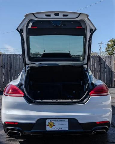 2014 Porsche Panamera Standard